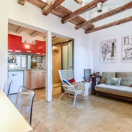 Apartamento En La Plaza De Lavapies Para 4 Personas Madrid Exteriér fotografie