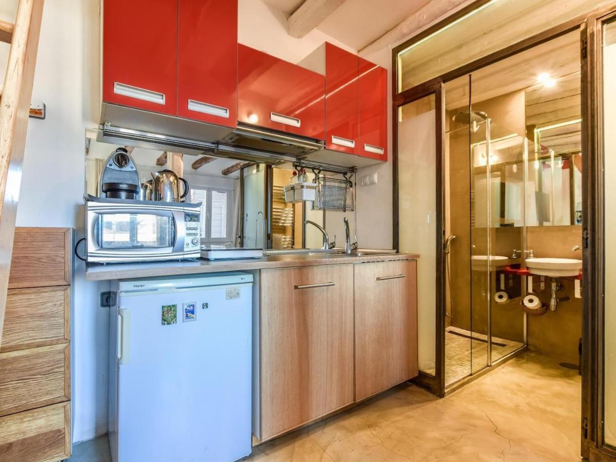 Apartamento En La Plaza De Lavapies Para 4 Personas Madrid Exteriér fotografie